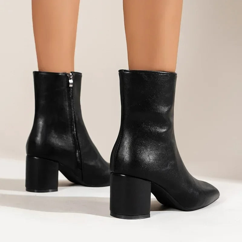 Bushii | Enkellaarsjes Dames met Hak