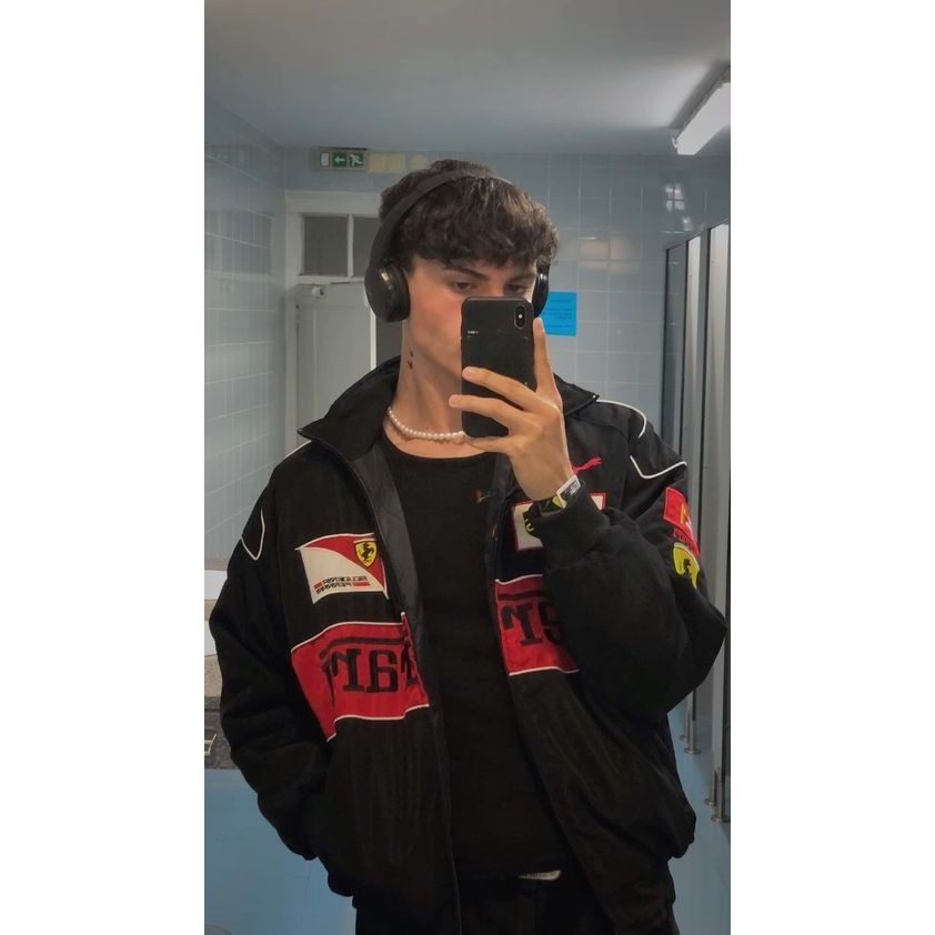 MARLON | Vintage Ferrari Racer Jack